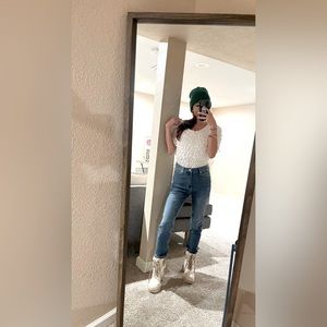 Meet your Posher, Breana